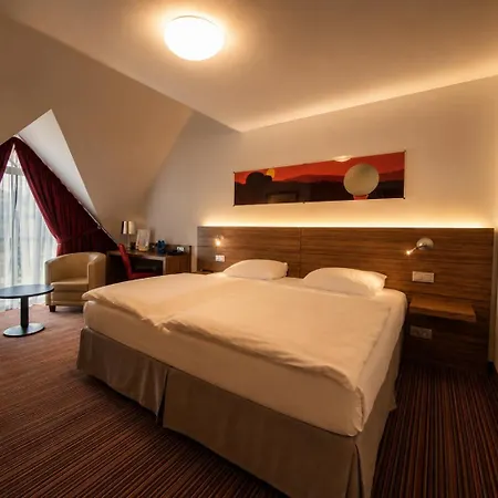 Beni Golf Club Clervaux & Restaurant Szálloda Eselborn